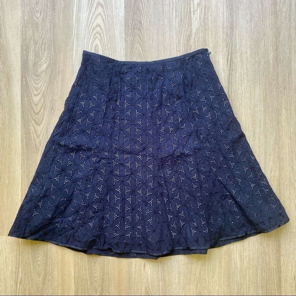 J. Crew Navy Blue Lace Pleated A-Line Skirt - High Rise, Knee Length